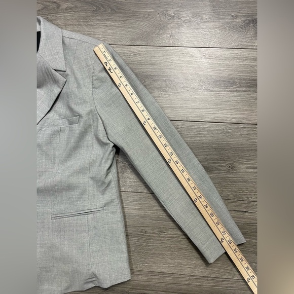 MM LaFleur Ross‎ Blazer in Light Gray Tropical Wool PLUS SIZE +1 - Picture 8 of 14